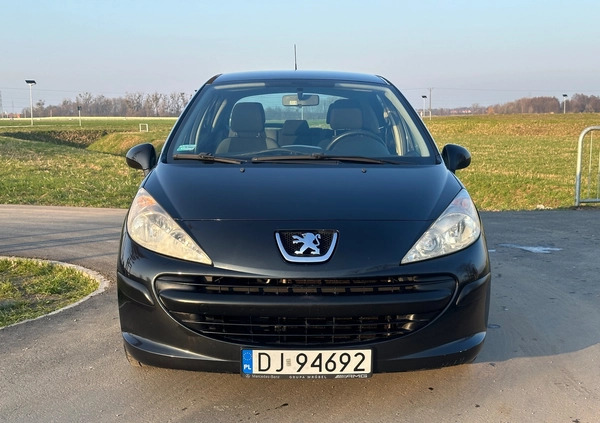 Peugeot 207 cena 10800 przebieg: 170000, rok produkcji 2006 z Wrocław małe 407